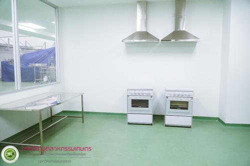 ภาพบรรยากาศห้องปฏิบัติการ (Laboratory Atmosphere)